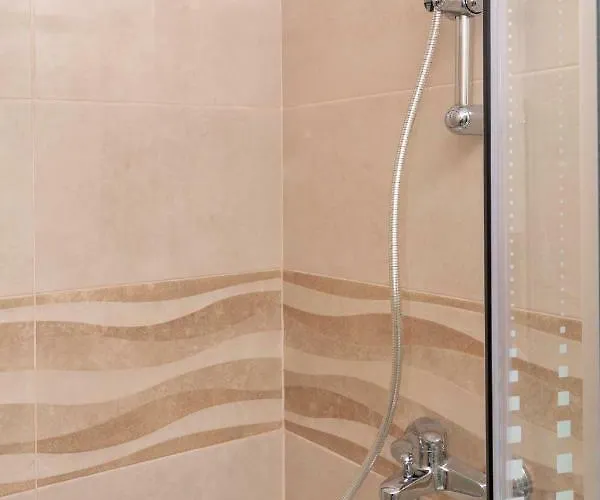 Cakic Apartment Split